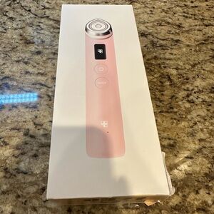 Medicube age booster pro Pink Facial Cleansing Device - Digital Mode